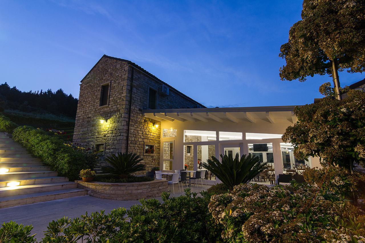 Hotel Ristorante Solelago Guardialfiera Buitenkant foto