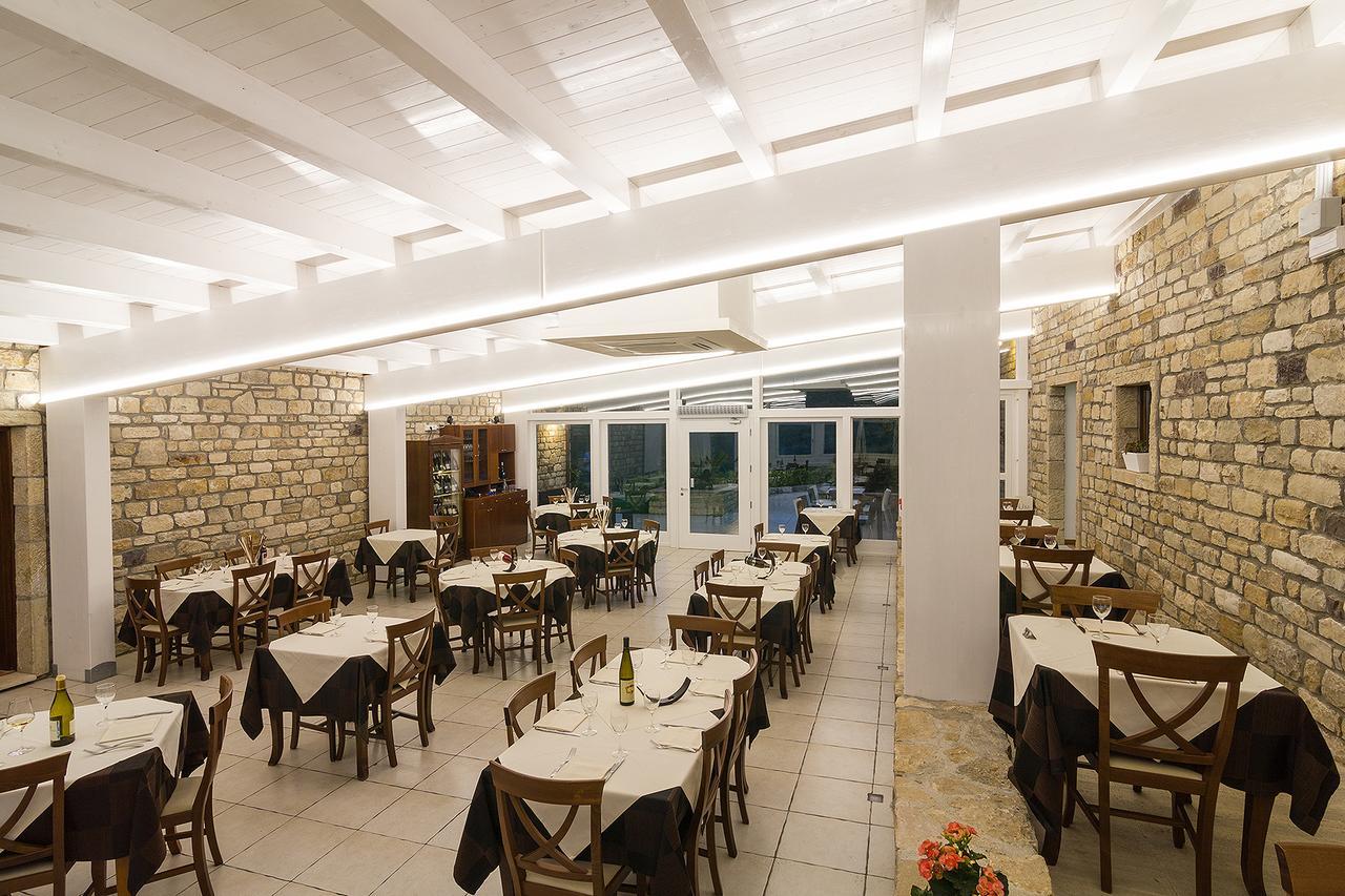 Hotel Ristorante Solelago Guardialfiera Buitenkant foto